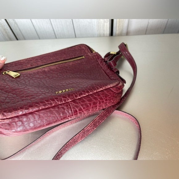 Fossil Piper Toaster Leather Red Crossbody Medium Bag Gold Hardware - Picture 4 of 8